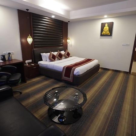 Hotel Avn Grand Ranchi Extérieur photo