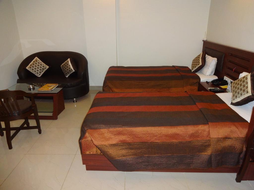 Hotel Avn Grand Ranchi Extérieur photo