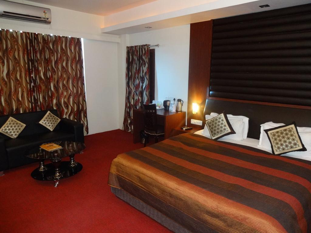 Hotel Avn Grand Ranchi Extérieur photo
