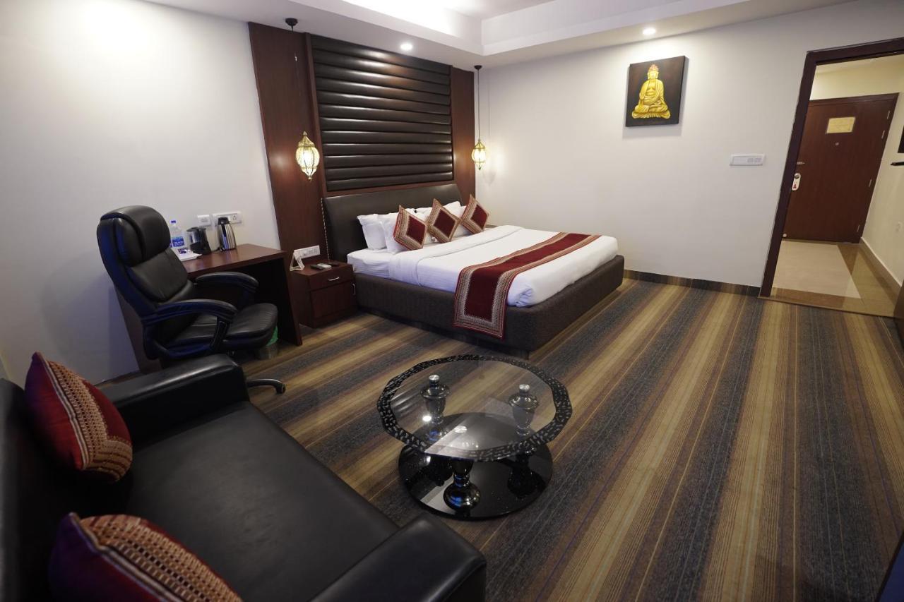 Hotel Avn Grand Ranchi Extérieur photo